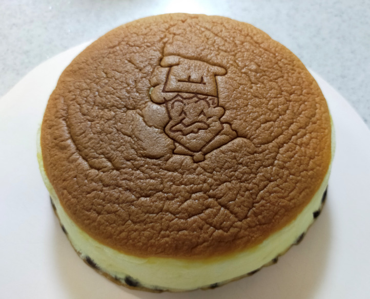 大阪スイーツ りくろーおじさんのチーズケーキのご紹介 どげなブログ